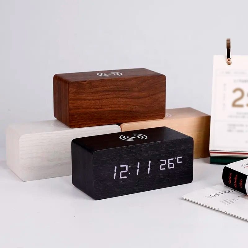 Réveil bois chargeur induction