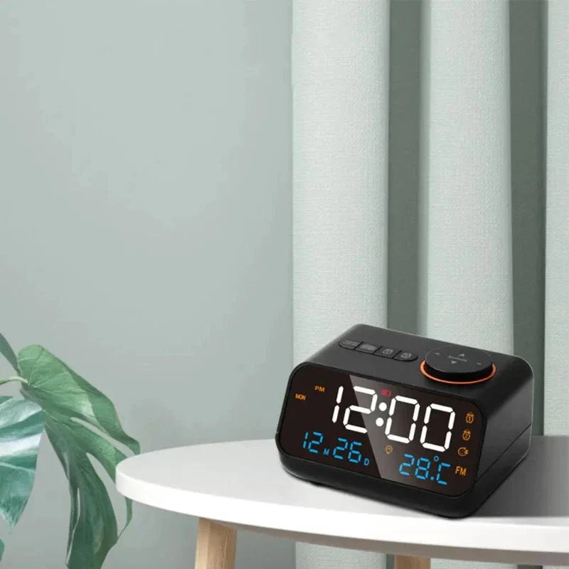 Sveglia Digitale a Batteria con Radio